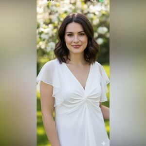 Elegant White Women's Top Sz L